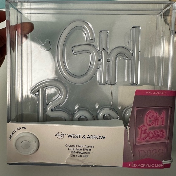 Acrylic neon Girl Boss sign, in pink light, size 7” by 7”, NWT - Picture 4 of 6